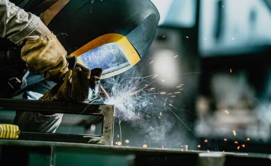 Zgrzewanie aluminium a precyzja wykonania – co warto wiedzieć?