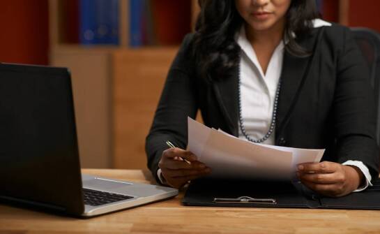 W jaki sposób prawne doradztwo pomaga unikać konfliktów z prawem pracy?