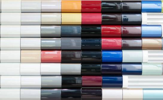 Klejące zaprawy do płytek – jak wybrać najlepsze rozwiązanie dla Twojego projektu?