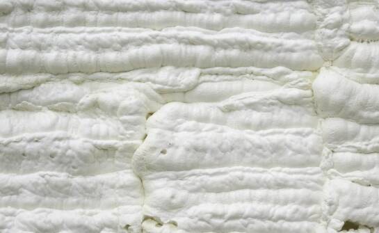 Dlaczego warto zainwestować w spienione szkło jako materiał izolacyjny?