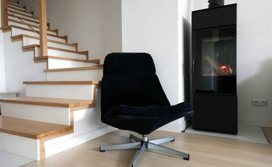 Wpływ jakości materiałów na trwałość obracanych krzeseł