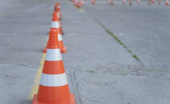 Dlaczego treningowe pachołki są niezastąpionym elementem wyposażenia na boisku?