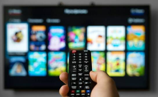 Wykaz kanałów jako kluczowy element przy wyborze odpowiedniego pakietu telewizyjnego