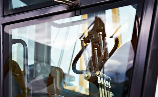 Jakie są najnowsze trendy w technologii młotów do koparek?