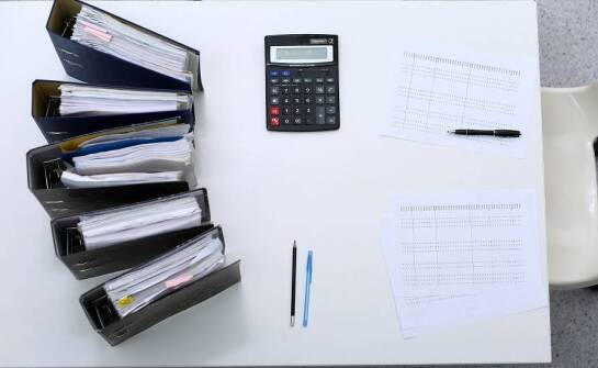 Jakie są najważniejsze wyzwania w prowadzeniu online ksiąg rachunkowych?