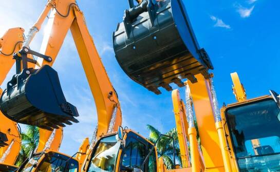 Nowości w e-sklepie: maszyny budowlane i ich zalety