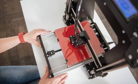 Zastosowanie druku 3D w optymalizacji procesu naprawy wind