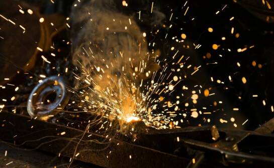 Rola indywidualnego doradztwa w procesie spawania czarnej stali