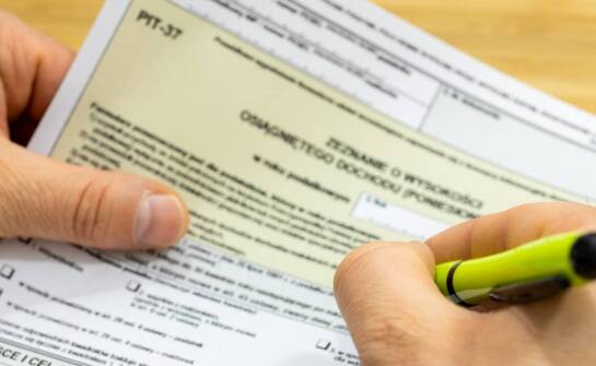 Jakie funkcje oferuje portal dla Polaków za granicą w zakresie rejestracji konta?