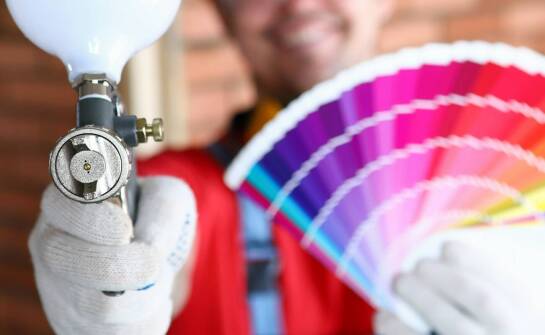 Wpływ puszek do farb graffiti na rozwój osobisty i artystyczny młodzieży