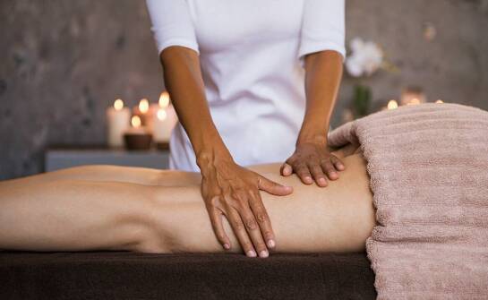 Jak antycellulitowy masaż może pomóc w walce z problematycznymi obszarami ciała?