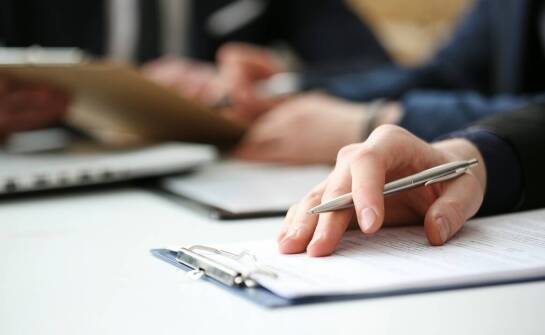 Jak uzyskać zwrot kosztów leczenia po wypadku dzięki pomocy prawnika?