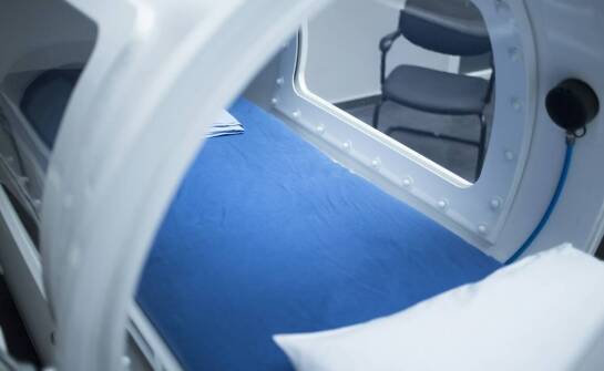 Rola hiperbarycznej komory w tlenoterapii – co oferuje medyczny sklep?