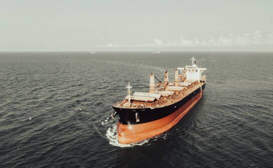 Wpływ ekologicznych napędów na funkcjonalność nowych hakowców