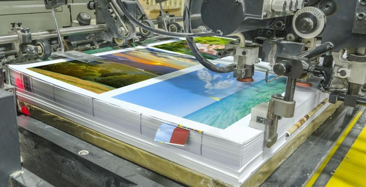 Druk flexo w kontekście kaszerowanych opakowań: zalety i wyzwania