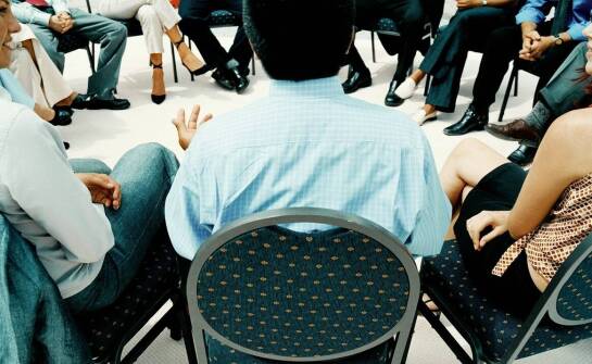 Dlaczego warto wybrać kursy uwodzenia skupiające się na autentyczności?