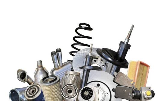 Porównanie trwałości zamiennych części do Nissana Sunny B