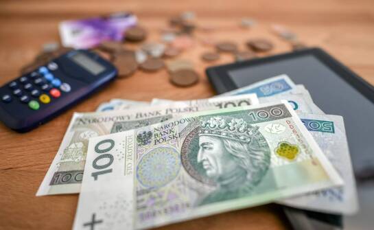 Wymiana EUR w Legnicy – co oferują lokalne kantory?