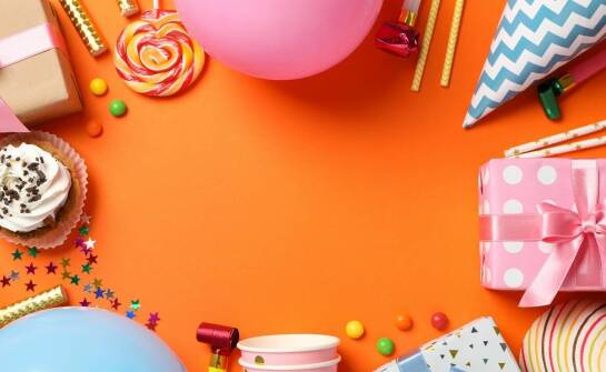 Balony jako element dekoracji urodzinowych – jakie dostępne są opcje?