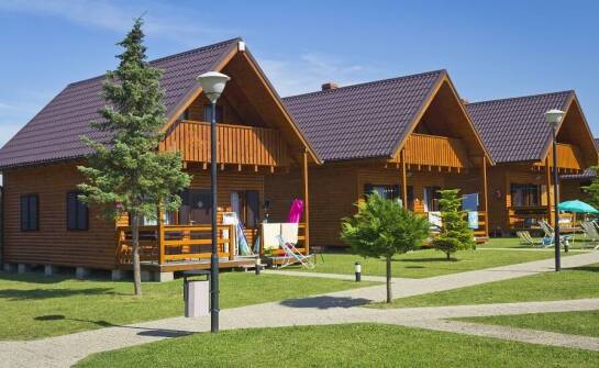 Przyszłość budowy letniskowych domków: trendy i innowacje