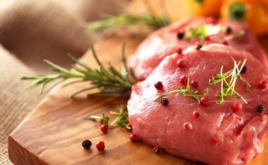 Dlaczego warto inwestować w papier do mięsa wysokiej jakości?