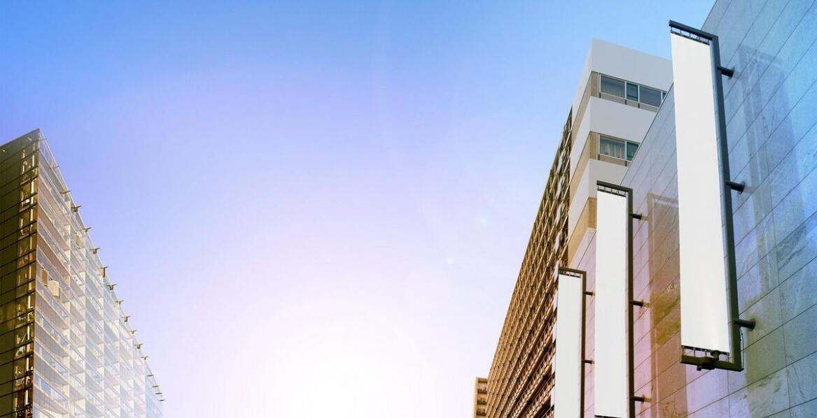 Kluczowe zalety stosowania siatki mesh w dużych reklamowych projektach