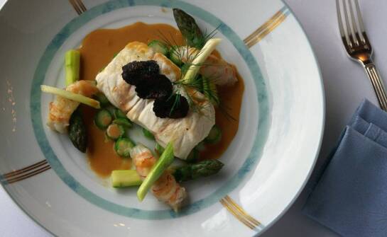 Dlaczego dziczyzna jest uważana za luksusowy składnik w potrawach?