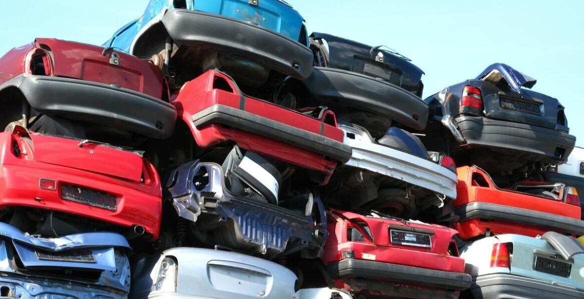 Jakie dodatkowe usługi oferujemy przy wysyłce zderzaków?