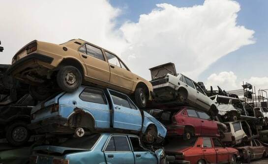 Rola złomu samochodowego w minimalizacji odpadów i promowaniu recyklingu