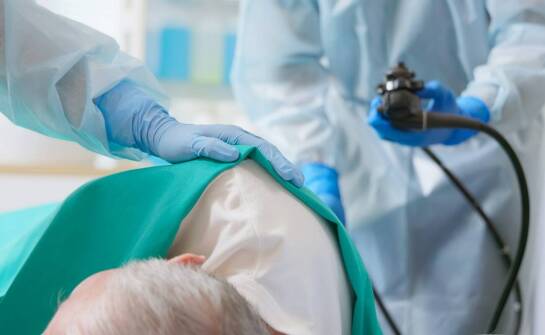 Jak otolaryngologiczna poradnia pomaga pacjentom z problemami z przełykaniem?