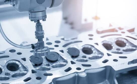 Jak montaż formowanych elementów wpływa na jakość finalnego produktu?