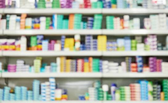 Współpraca farmaceutycznych hurtowni z importerami leków w Polsce