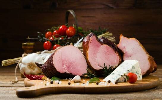 Tradycyjne wędliny a współczesne trendy zdrowego odżywiania