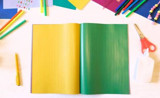 Jakie preparaty są niezbędne do zabezpieczenia prac w decoupage'u?