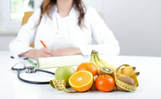 Jak owoce dla pracowników mogą wpłynąć na redukcję stresu w pracy?