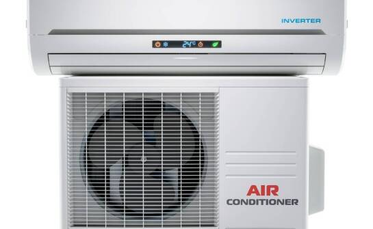 Porównanie systemów powietrzno-wodnych pomp ciepła typu split i monoblok