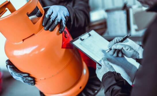 Jak butle z gazem propan-butan wspierają działalność gastronomiczną?