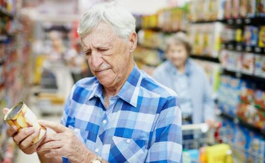 Poradnik wyboru odpowiedniego balkonika dla osoby starszej