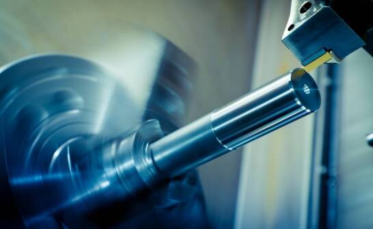 Rola toczenia CNC na automatach w produkcji wielkoseryjnej