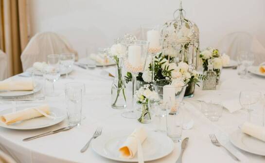 Przyjęcia weselne w Krakowie – jak wybrać idealną restaurację?