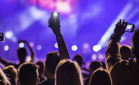 Jak nasz klub zmienia się podczas koncertów na żywo?