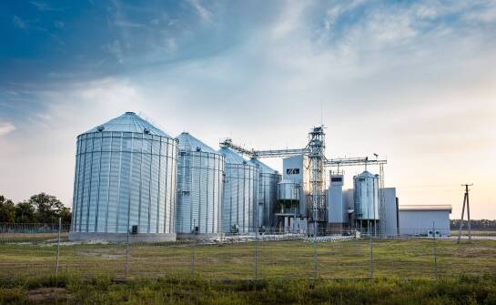 Jakie są koszty eksploatacji suszarni do nasion w porównaniu z innymi metodami?