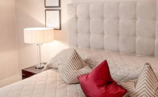 Jakie zagłówki pasują do łóżka o rozmiarze 120x200?