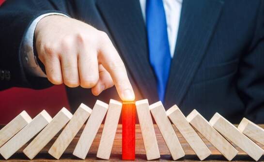 Jak prawny radca może pomóc w przygotowaniu restrukturyzacyjnego planu?