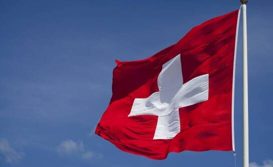 Jakie czynniki wpływają na koszt zdrowotnego ubezpieczenia w Szwajcarii?