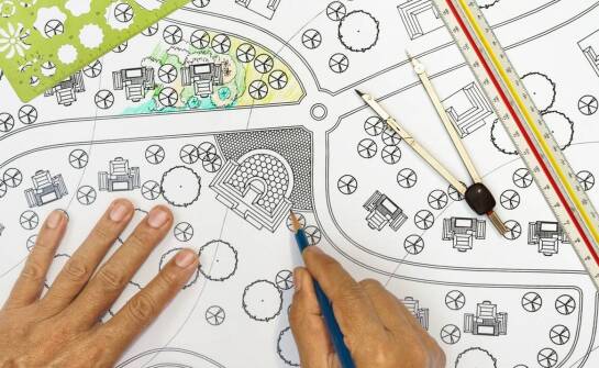 Jak skutecznie zaplanować projekt namiotowej hali pod kątem lokalnych warunków?