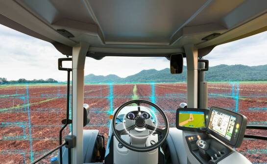 Automatyzacja i precyzyjne rolnictwo: jak wpływają na efektywność produkcji?
