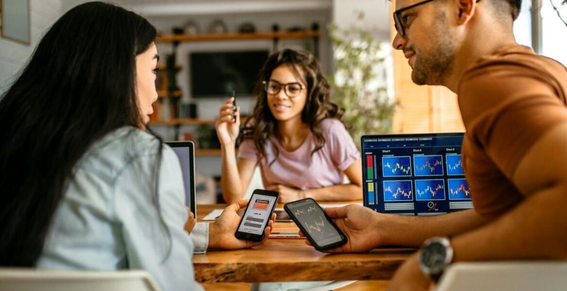 Kurs euro w kantorach – jak wpływa na wymianę walut w firmach?