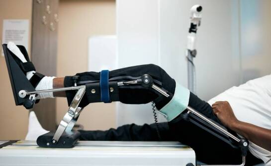 Jakie technologiczne innowacje oferuje współczesny sprzęt rehabilitacyjny?