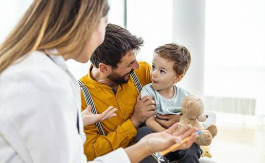 Diagnozowanie neurologicznych zaburzeń u dzieci – na co zwraca uwagę specjalista?